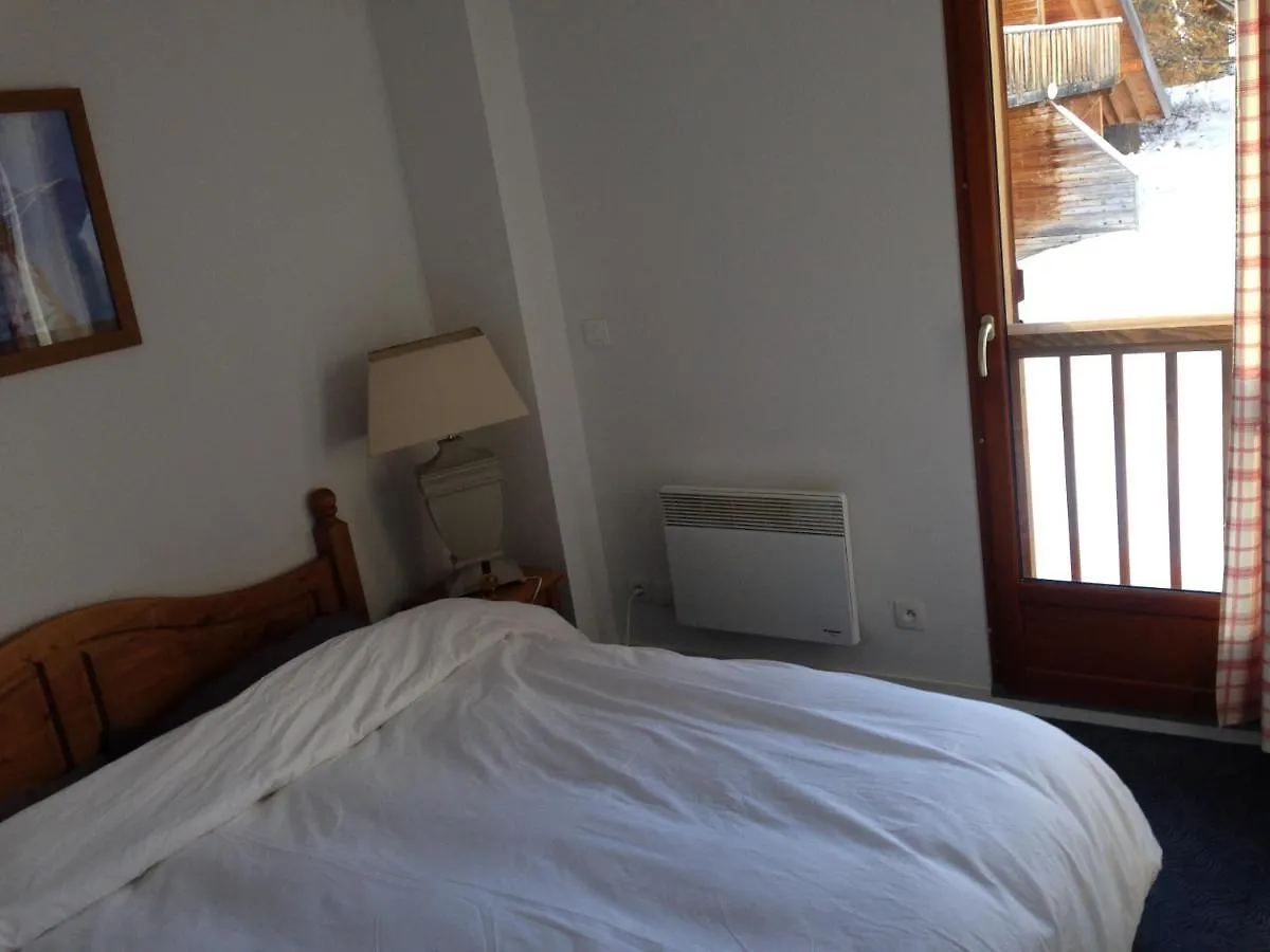 Petit Chalet 5 Pers Piscine Sauna 2 Chambres Le Devoluy Apartment