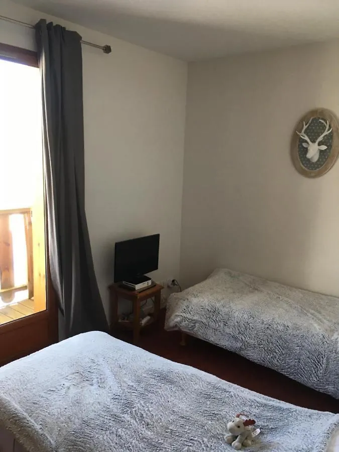 Apartment Petit Chalet 5 Pers Piscine Sauna 2 Chambres Le Devoluy